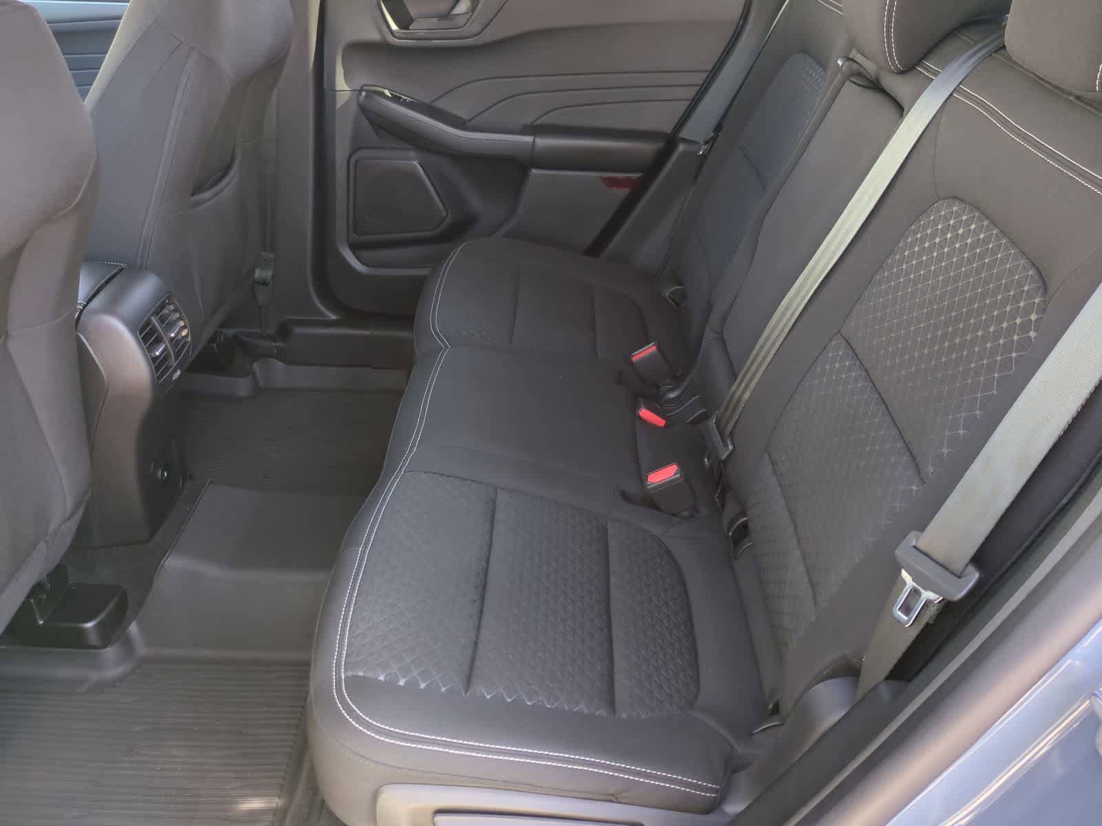 Certified 2023 Ford Escape Active AWD/4WD image 19