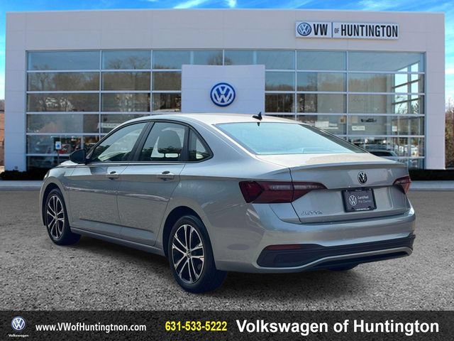 Certified 2022 Volkswagen Jetta Sport FWD image 6