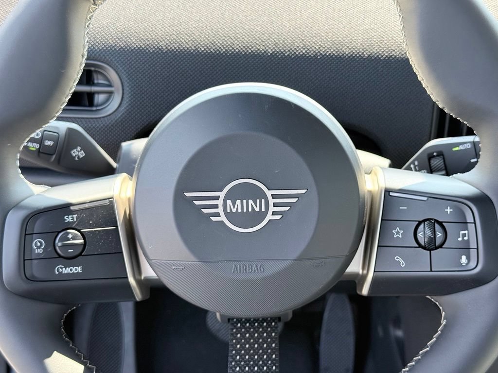 New 2026 MINI Cooper 2-Door Hardtop FWD image 10