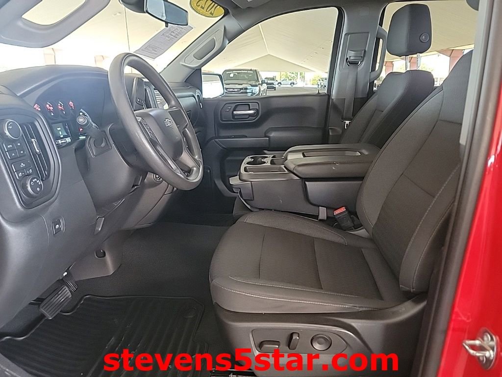Used 2023 Chevrolet Silverado 1500 Custom Trail Boss AWD/4WD image 2