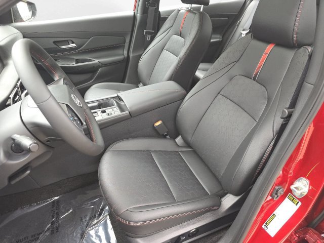 New 2027 Nissan Sentra SR w/ SR Premium Package FWD image 15