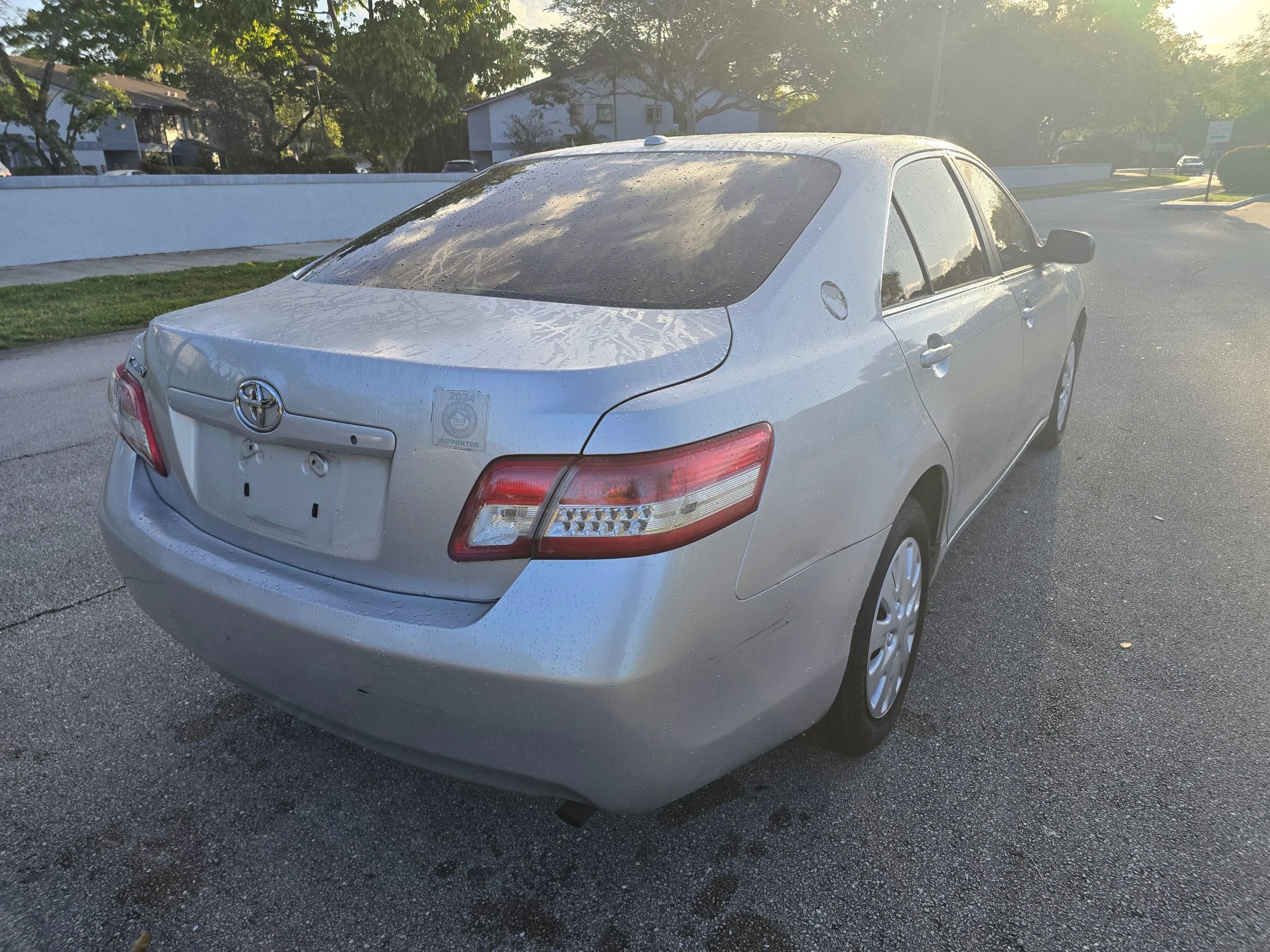 Used 2011 Toyota Camry FWD image 5