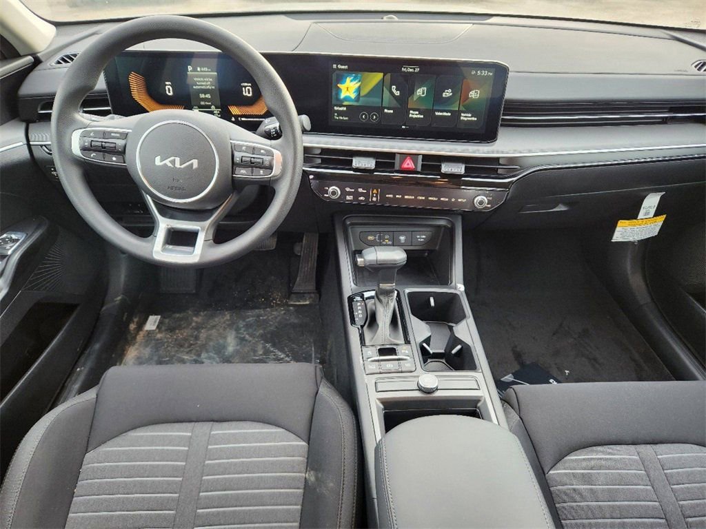 New 2025 Kia K5 LXS image 12