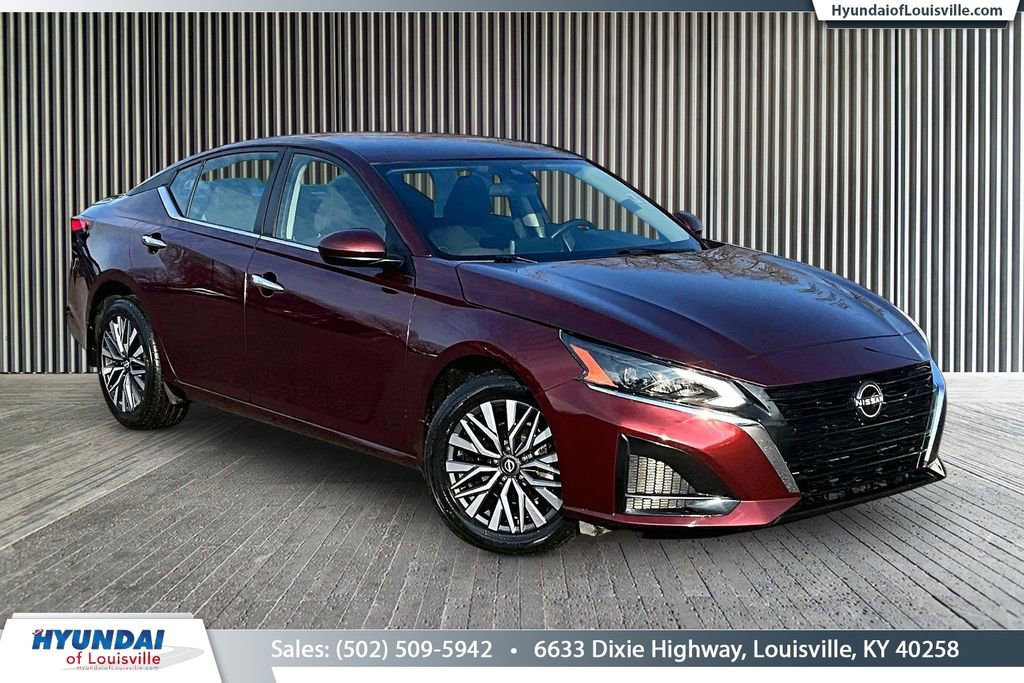 Used 2023 Nissan Altima 2.5 SV AWD/4WD video 1