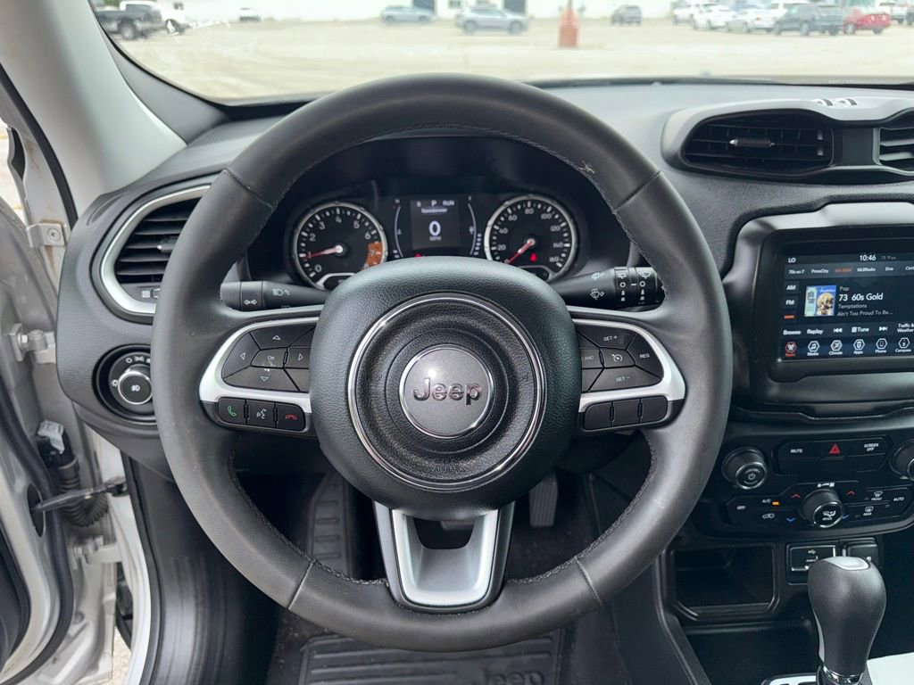 Used 2019 Jeep Renegade Latitude image 11