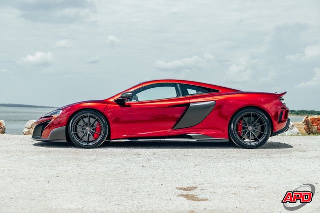 Used 2016 McLaren 675LT Coupe RWD image 12