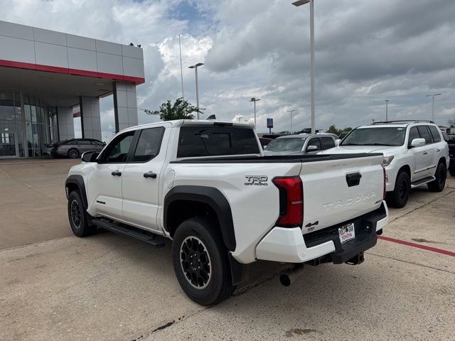 Used 2024 Toyota Tacoma TRD Off-Road w/ TRD Off Road Upgrade Package image 23