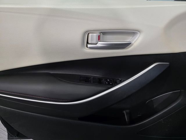 Used 2024 Toyota Corolla SE w/ SE Premium Package image 10