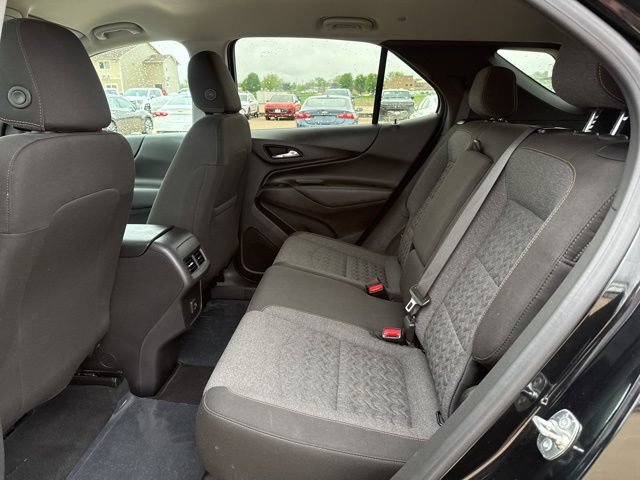 Used 2024 Chevrolet Equinox LT AWD/4WD image 32