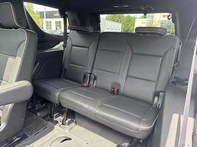 Used 2024 Chevrolet Tahoe Premier w/ Premium Package AWD/4WD image 20