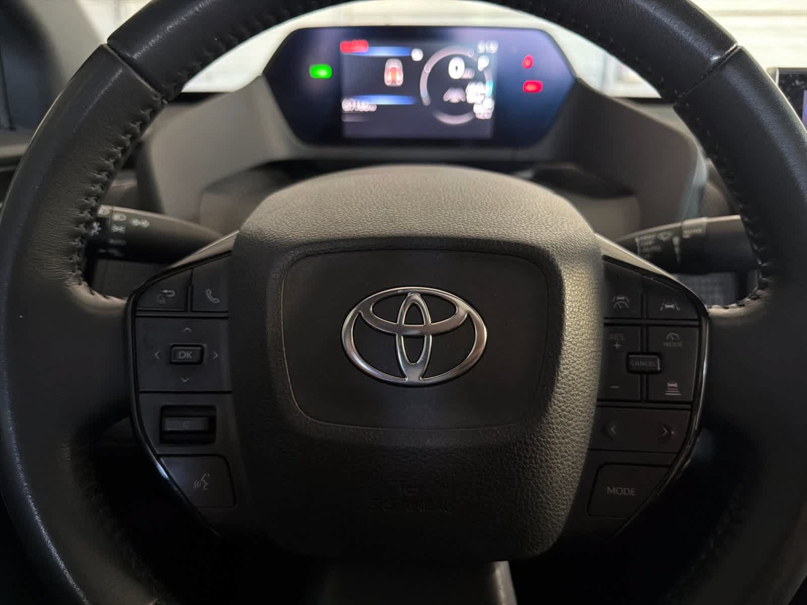 Used 2023 Toyota bZ4X FWD image 24