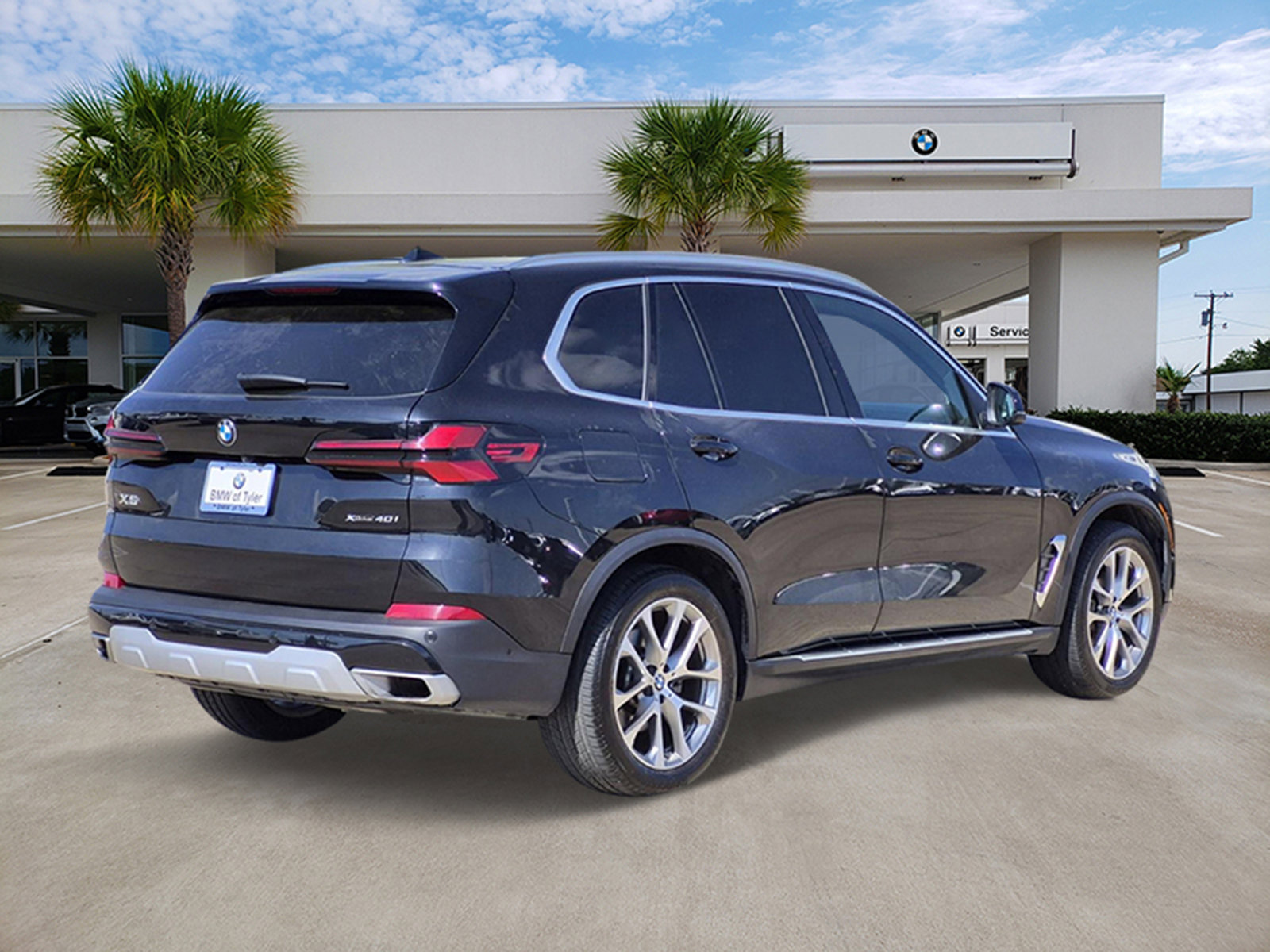 Certified 2025 BMW X5 xDrive40i image 4