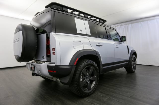 Used 2020 Land Rover Defender 110 SE AWD/4WD image 30