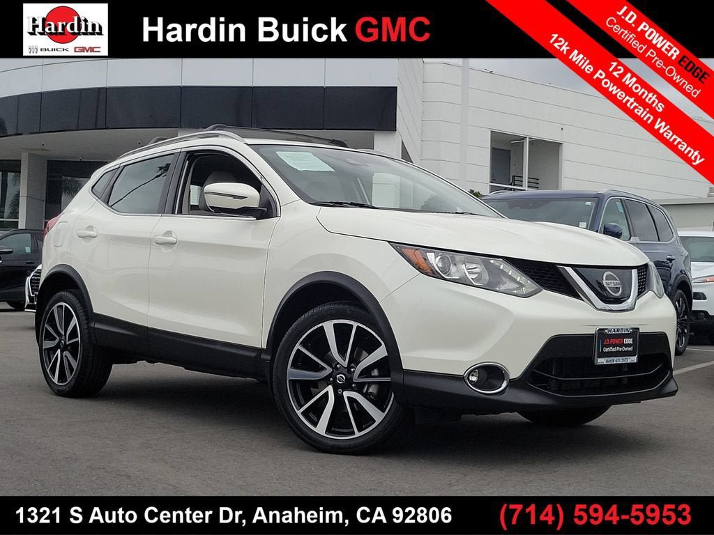 Used 2019 Nissan Rogue Sport SL FWD image 1