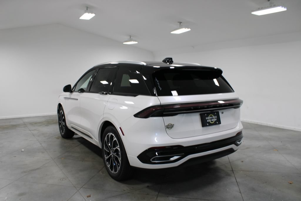 New 2026 Lincoln Nautilus Reserve AWD/4WD image 6