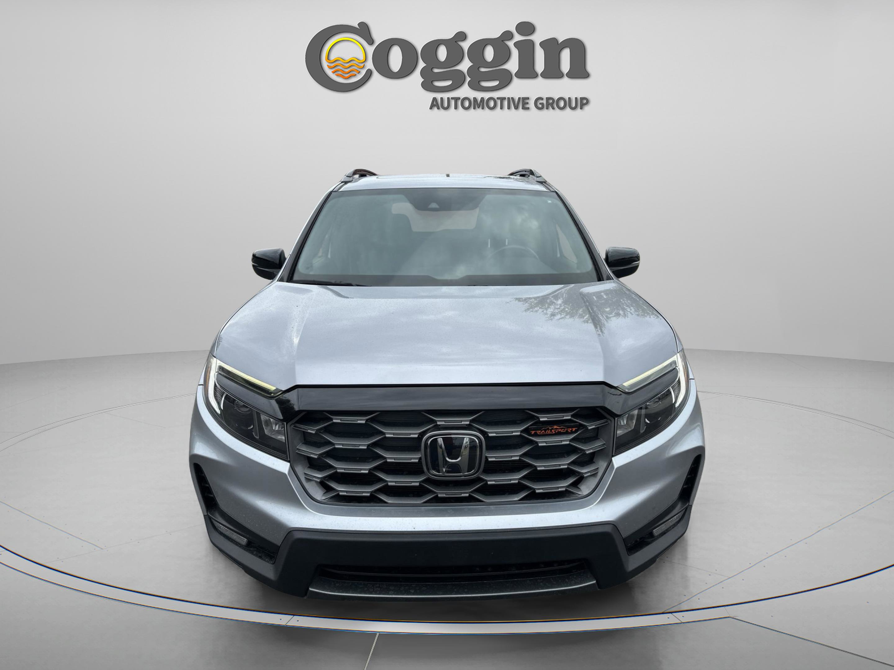 Used 2023 Honda Passport TrailSport image 9