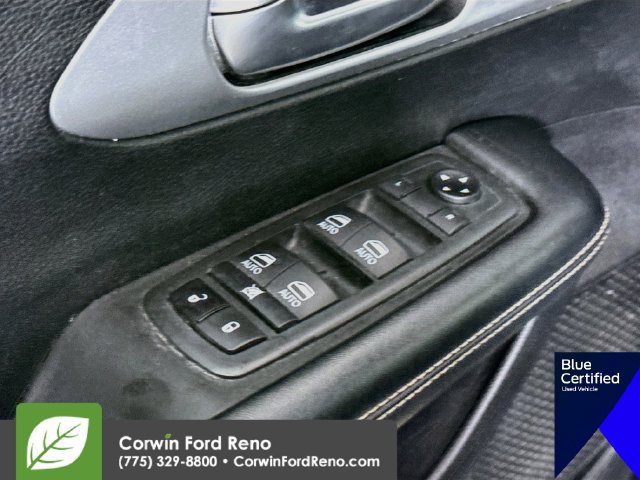 Used 2020 Chrysler Pacifica Touring-L Plus FWD image 22