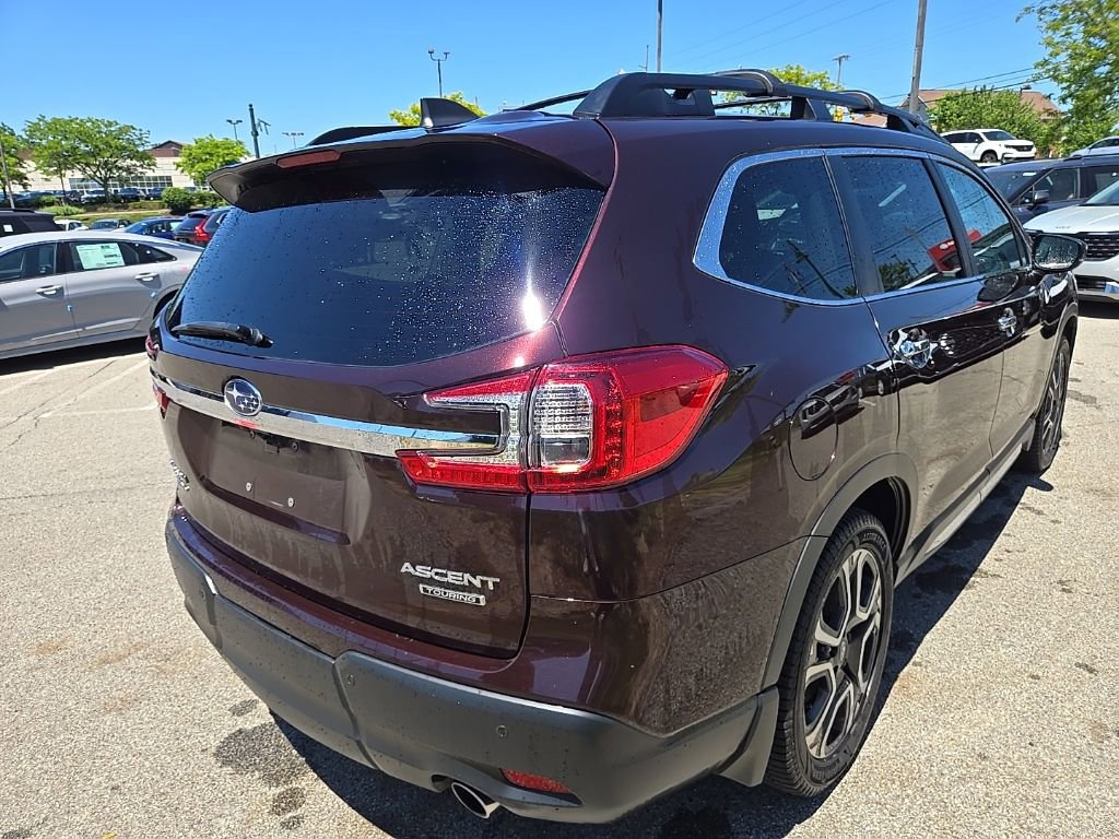 Used 2024 Subaru Ascent Touring AWD/4WD image 3