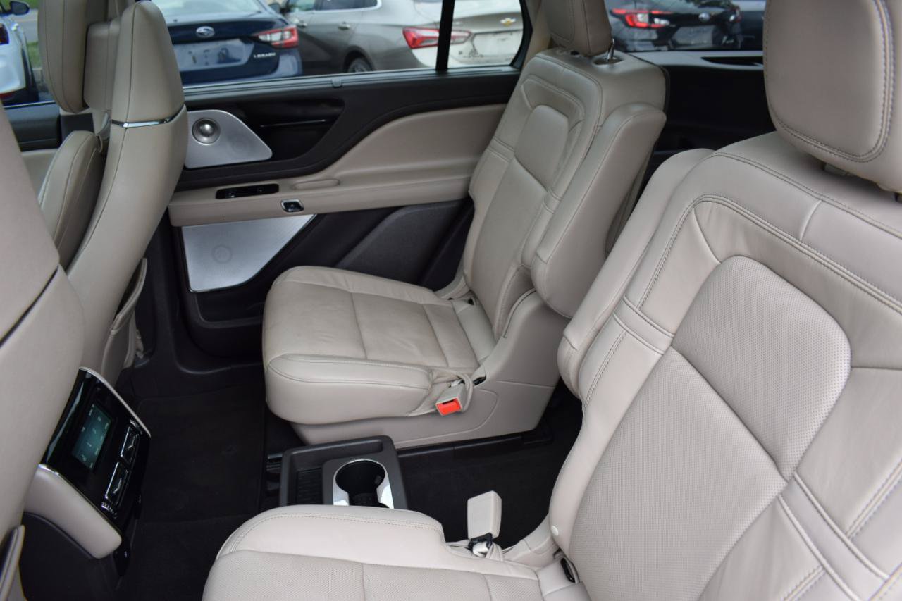 Used 2020 Lincoln Aviator Reserve w/ Equipment Group 202A AWD/4WD image 40