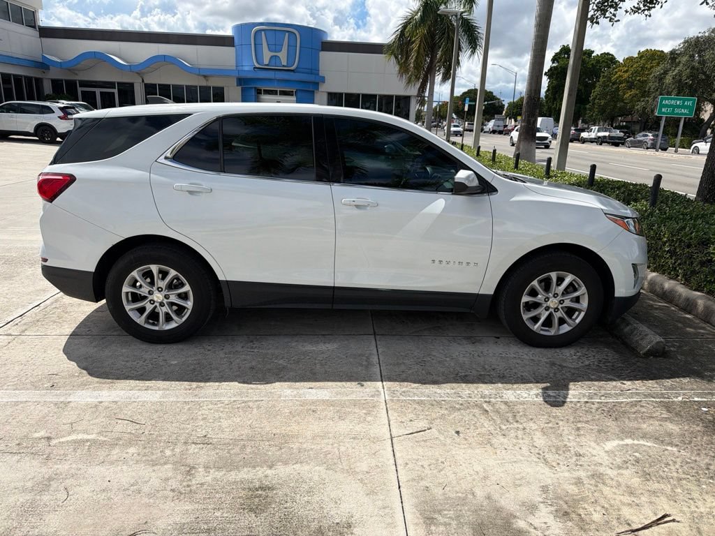 Used 2020 Chevrolet Equinox LT FWD image 3