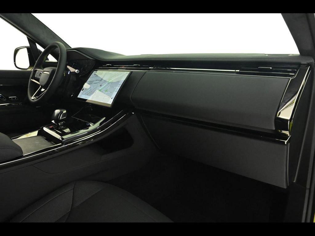 New 2025 Land Rover Range Rover Sport SV Edition Two image 12