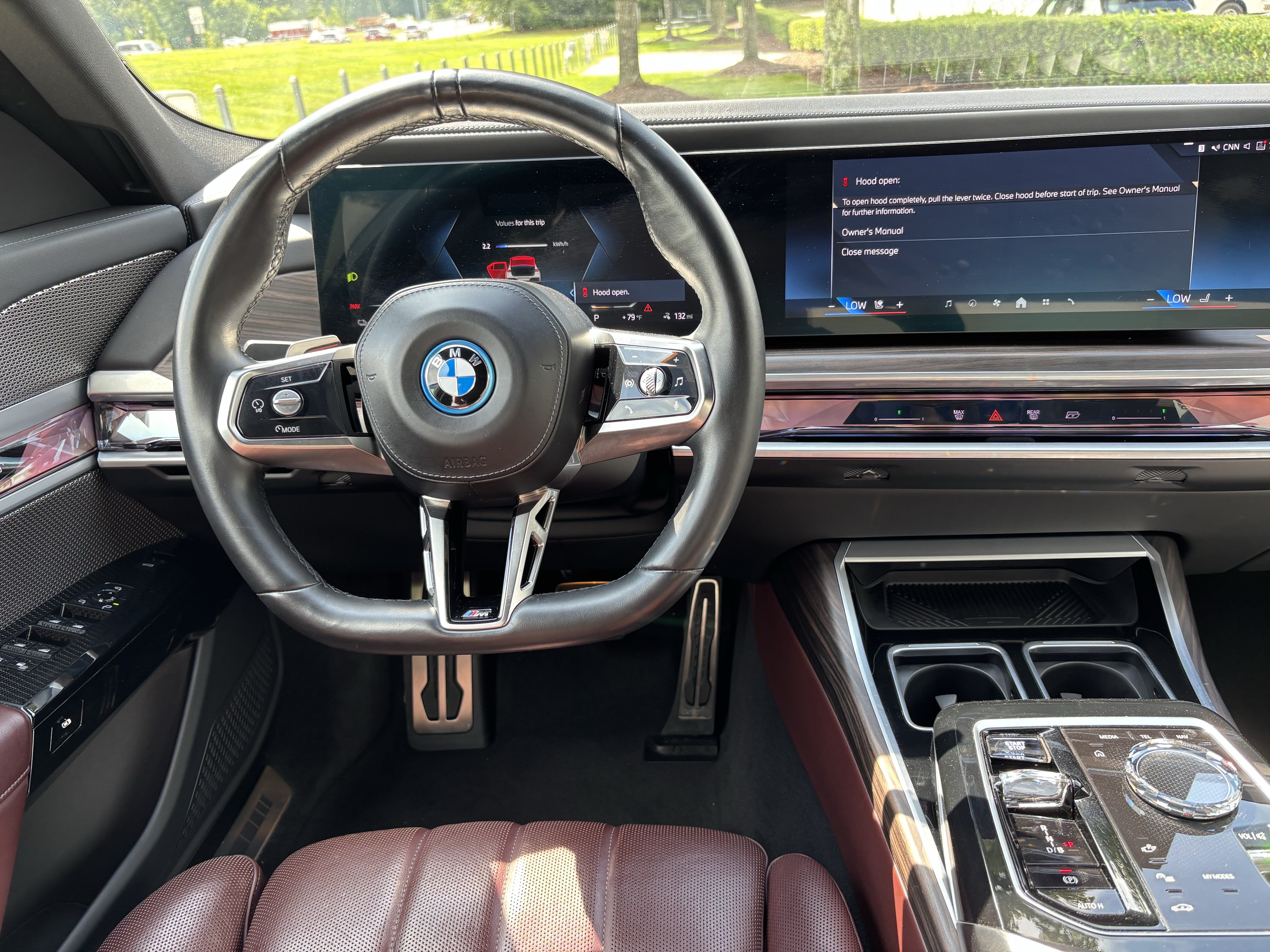 Certified 2024 BMW i7 xDrive60 AWD/4WD image 28