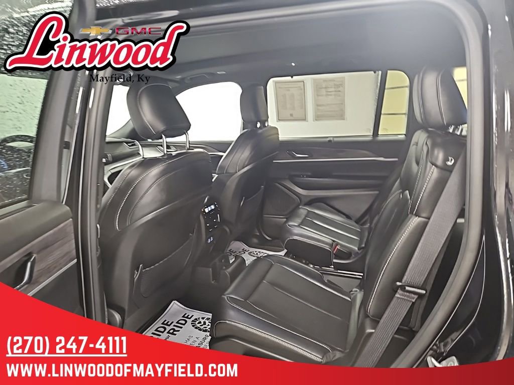 Used 2024 Jeep Grand Cherokee L Limited w/ Luxury Tech Group II AWD/4WD image 13