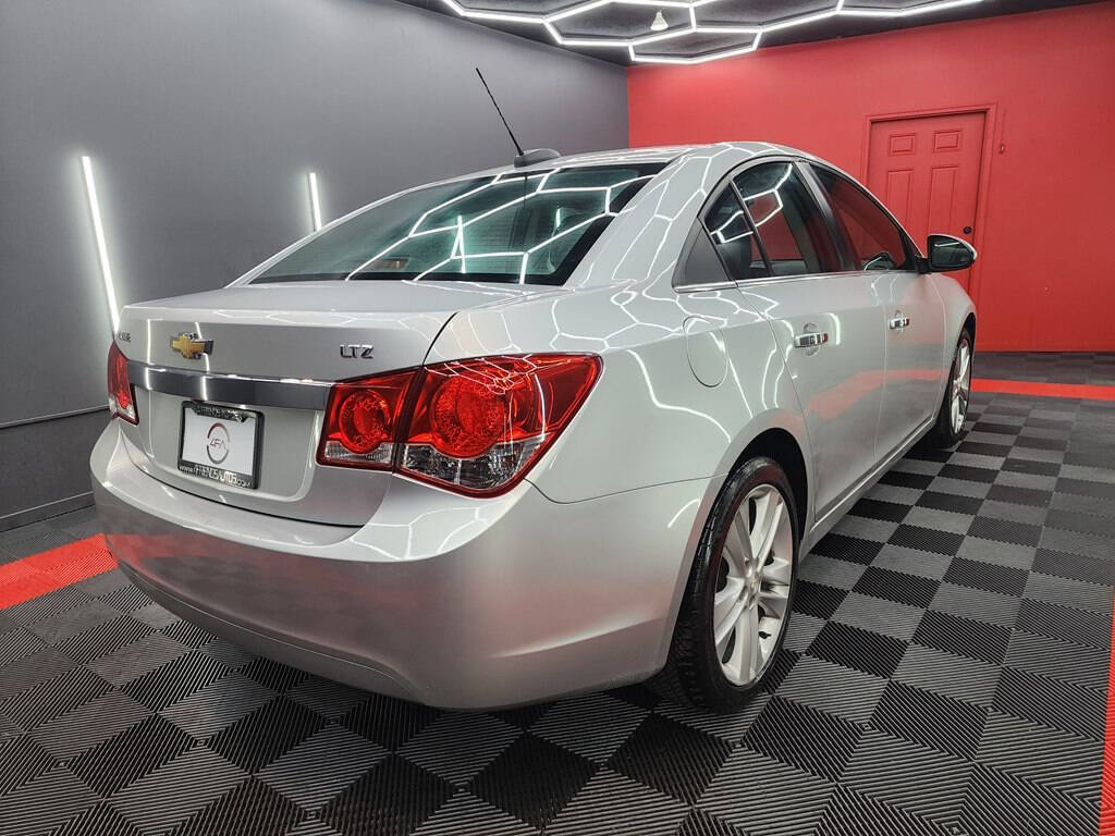 Used 2015 Chevrolet Cruze LTZ image 4
