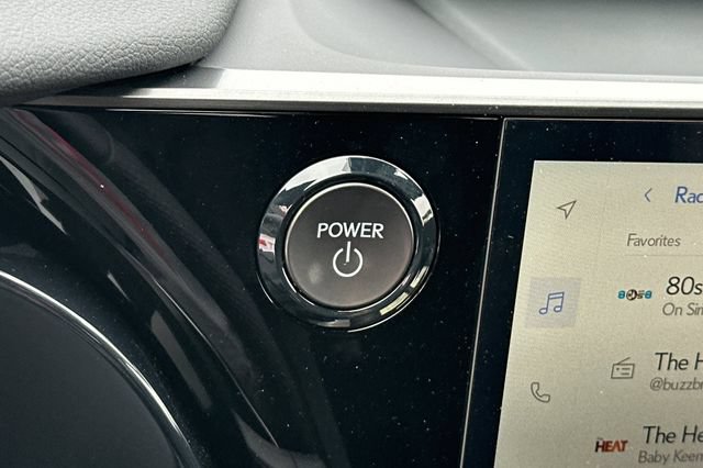 New 2026 Lexus TX 500h AWD image 21