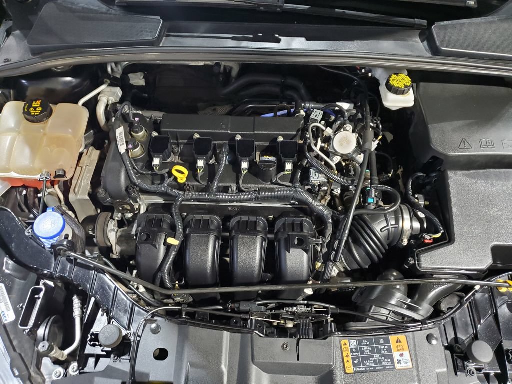 Used 2018 Ford Focus SEL FWD image 45