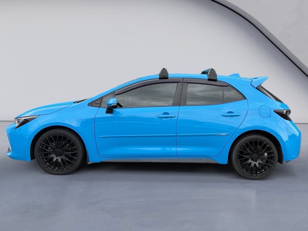 Used 2021 Toyota Corolla XSE FWD image 2
