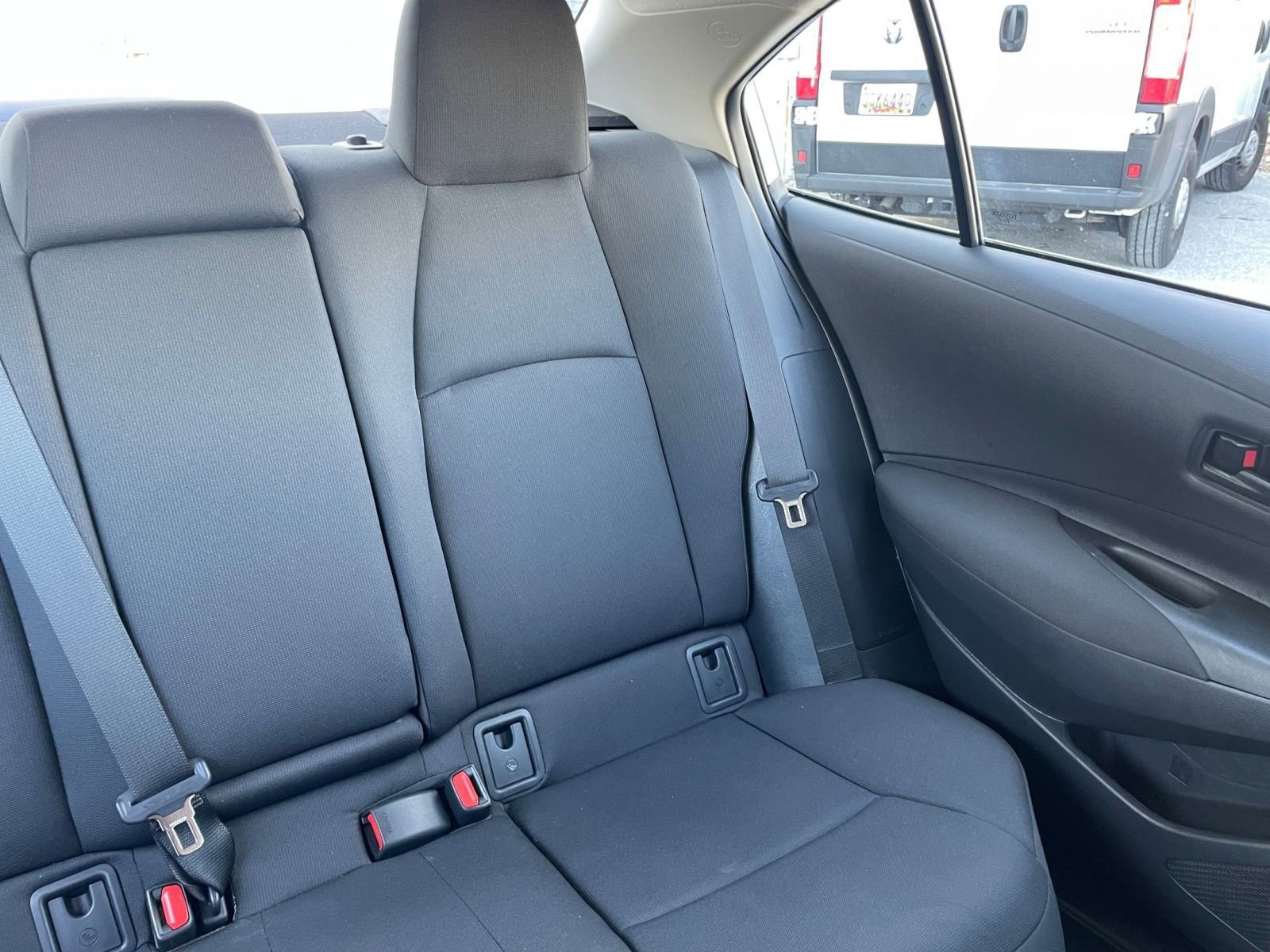 Used 2025 Toyota Corolla LE image 35