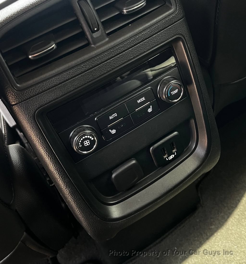 Used 2017 Buick Envision Essence FWD image 24