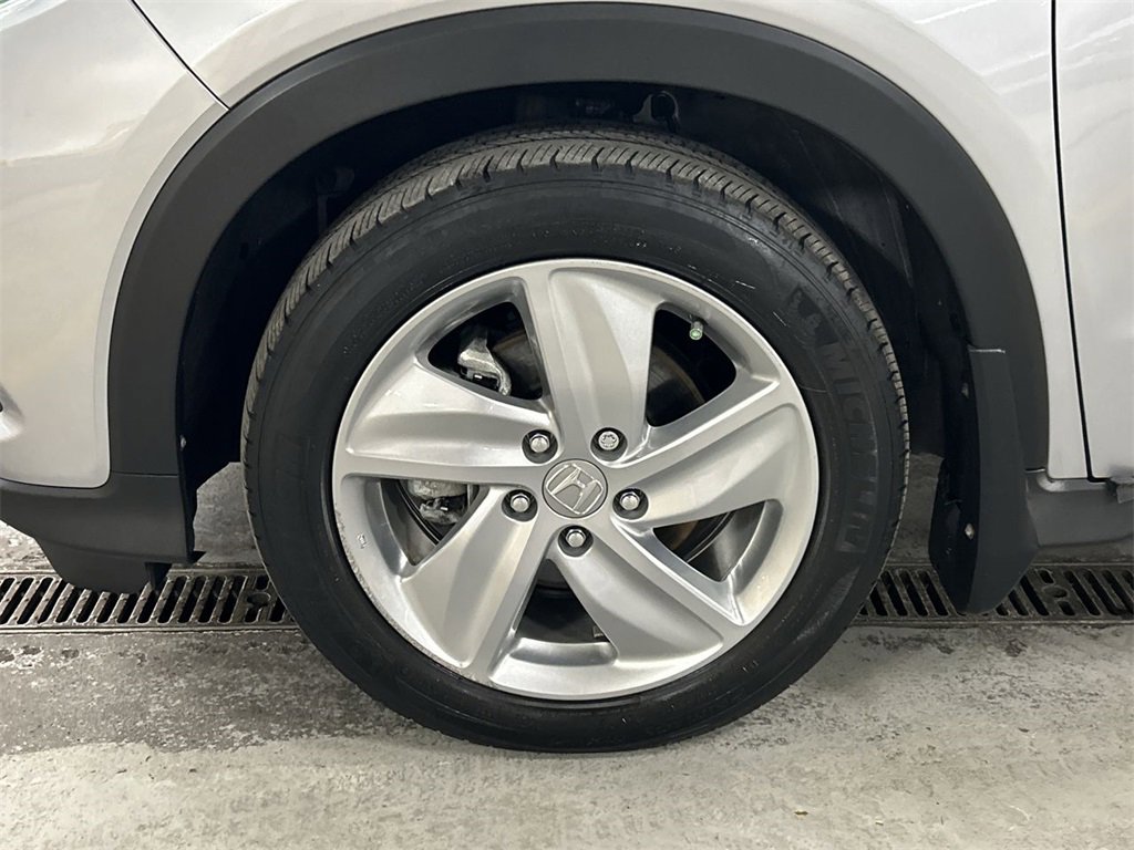 Used 2019 Honda HR-V EX-L image 10