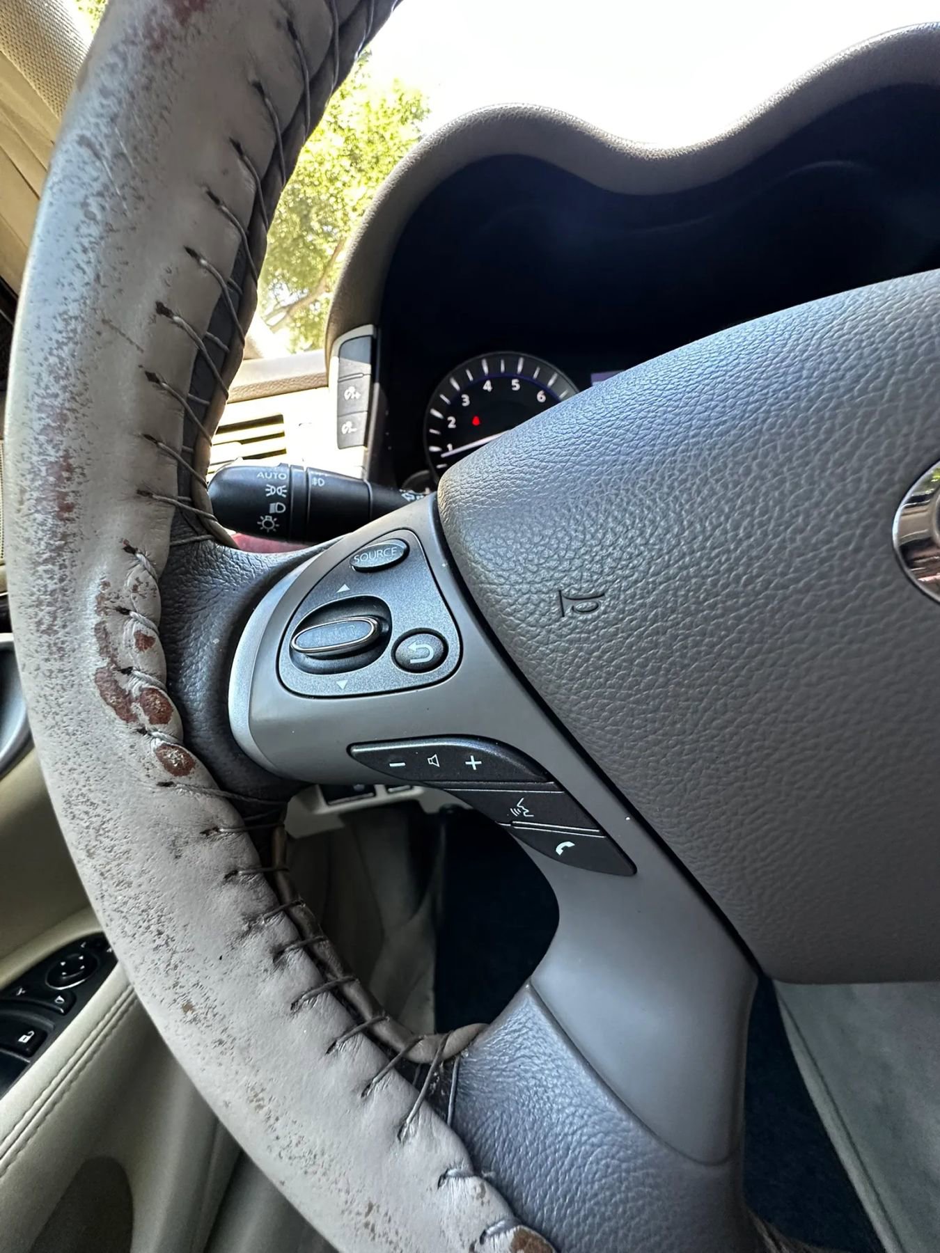 Used 2013 INFINITI M37 w/ Premium Pkg RWD image 35