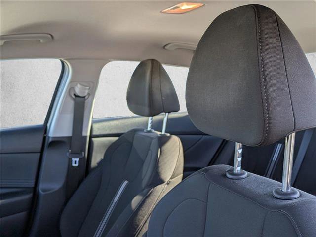 Used 2023 Hyundai Elantra SEL w/ Convenience Package image 14