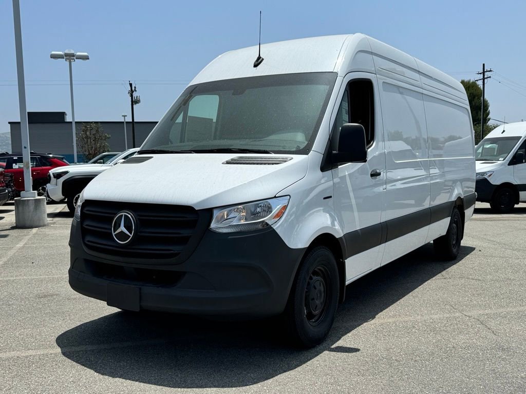 Used 2024 Mercedes-Benz eSprinter 170 Cargo image 6