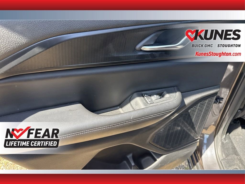 Used 2024 Jeep Grand Cherokee Altitude AWD/4WD image 40