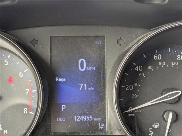 Used 2018 Toyota C-HR XLE image 11