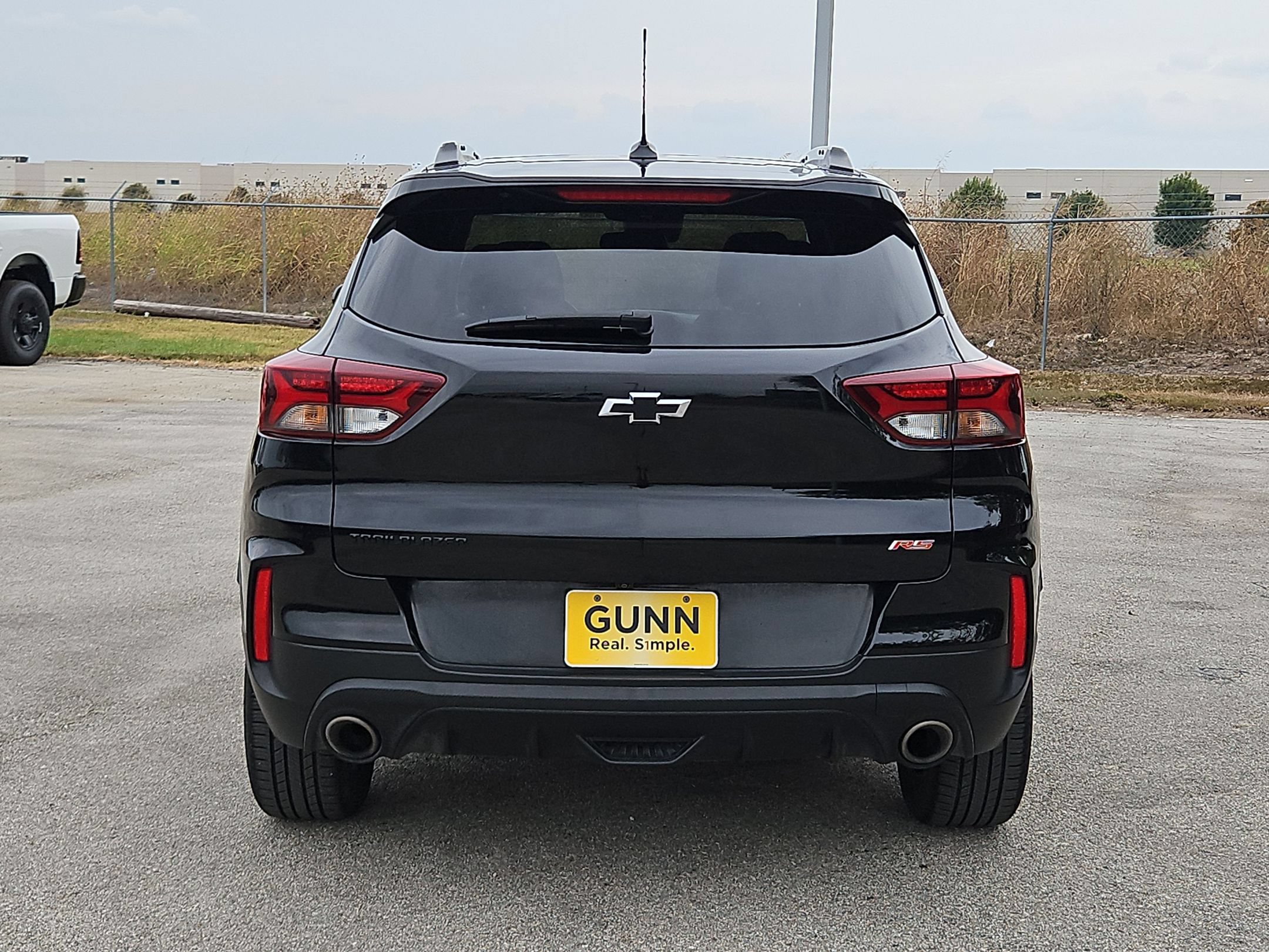Used 2023 Chevrolet TrailBlazer RS w/ Sun and Liftgate Package FWD image 4