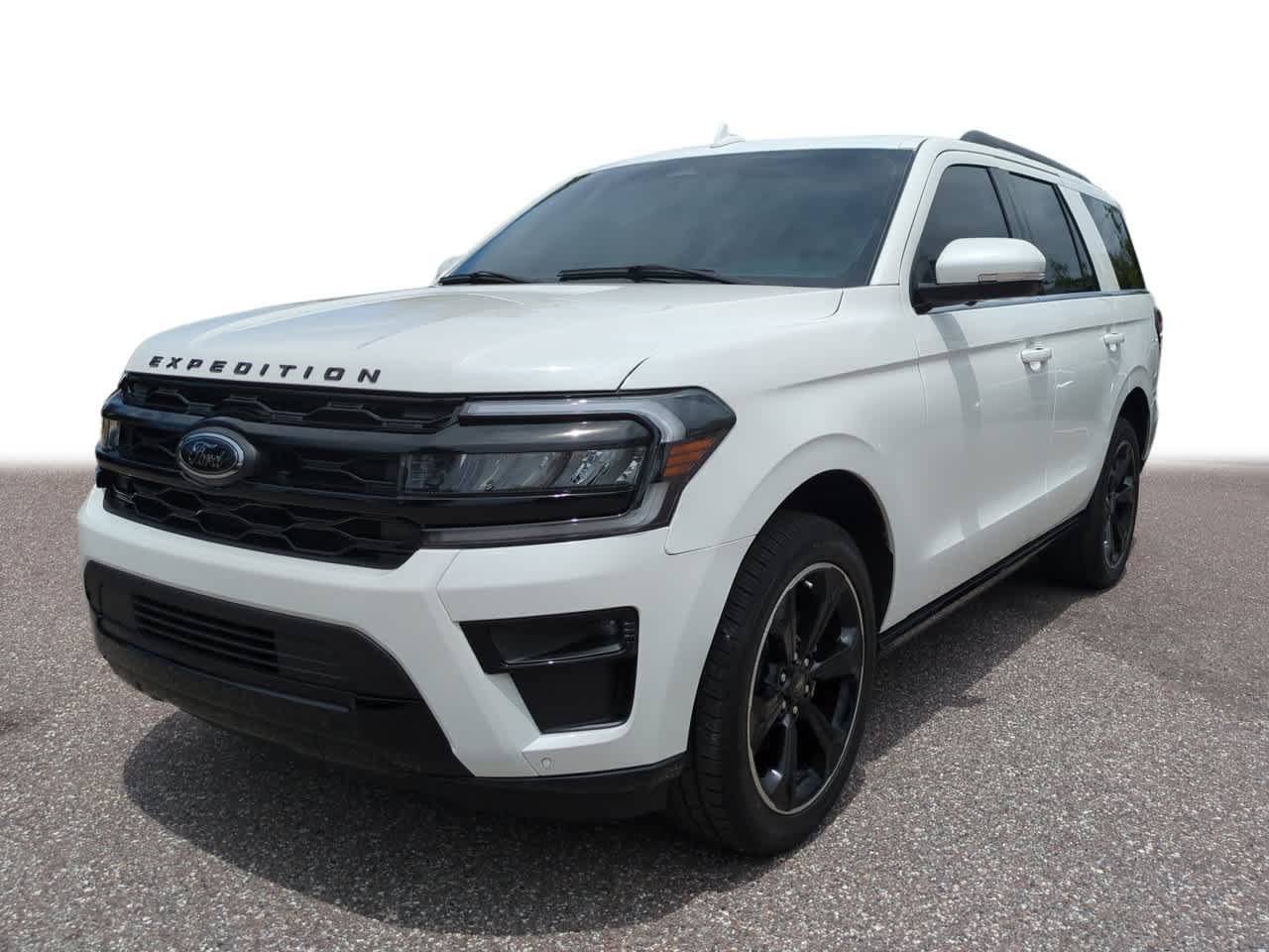 Used 2024 Ford Expedition Limited RWD image 1