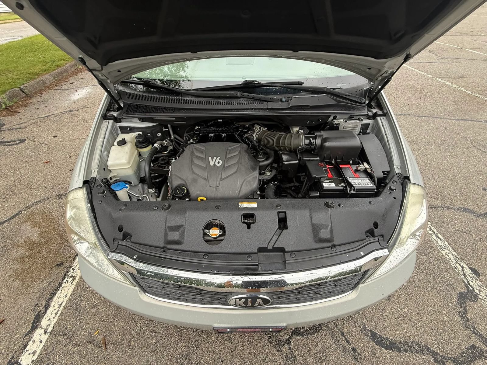 Used 2012 Kia Sedona EX w/ Luxury Pkg FWD image 10