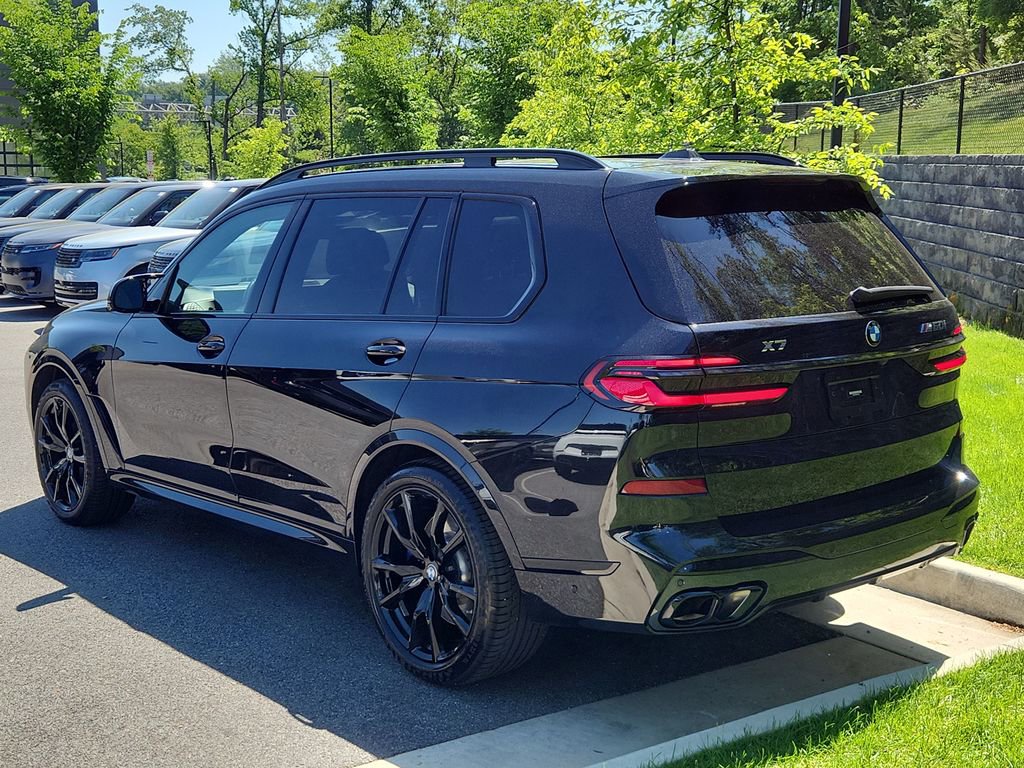 Used 2024 BMW X7 M60i w/ Executive Package AWD/4WD image 12