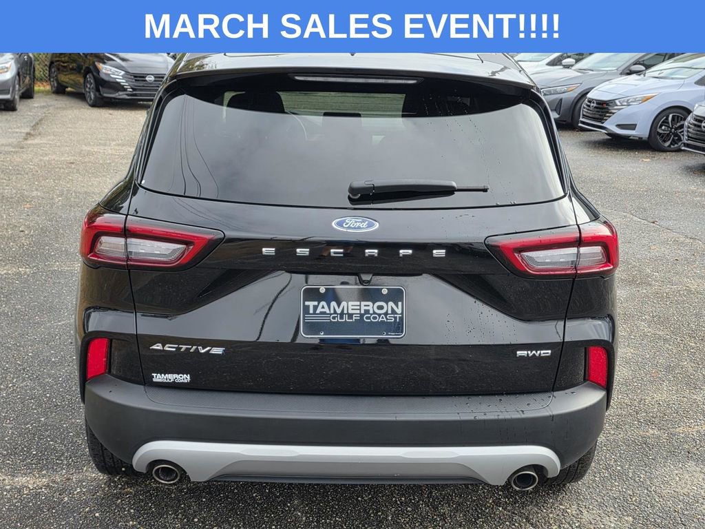 Used 2025 Ford Escape Active image 3