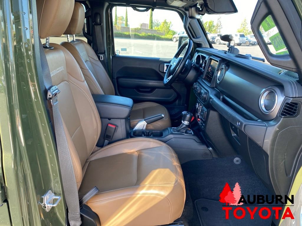 Used 2021 Jeep Gladiator Rubicon w/ Uconnect 4C Nav & Sound Group AWD/4WD image 14
