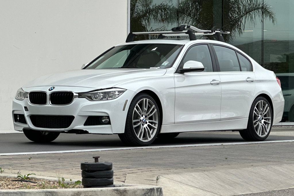 Used 2018 BMW 330i Sedan RWD image 7