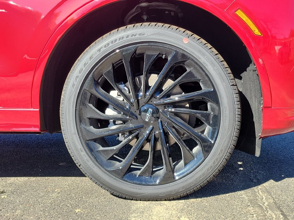 New 2026 Lincoln Aviator Reserve w/ Jet Appearance Package AWD/4WD image 9