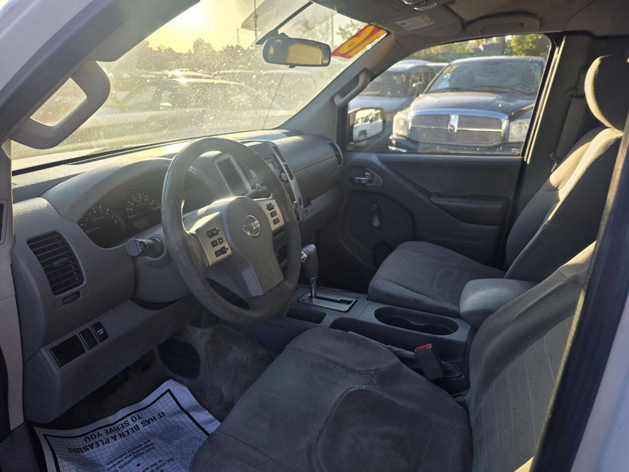 Used 2016 Nissan Frontier S RWD image 8
