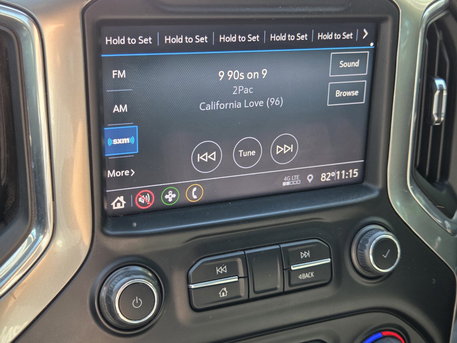 Used 2022 Chevrolet Silverado 1500 LT image 16