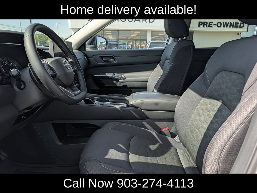Used 2026 Nissan Pathfinder SV FWD image 27